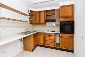 Kitchen- click for photo gallery